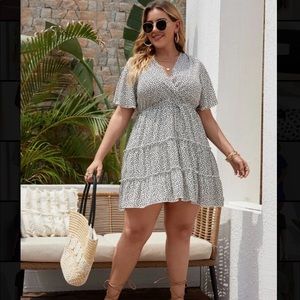 Never worn shein dress! Size 14